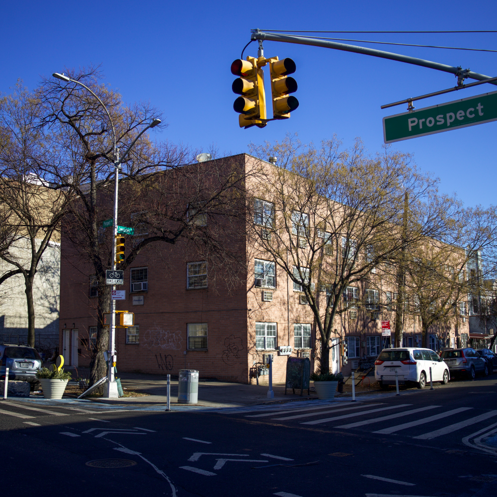 Prospect Ave 01